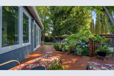 1180 Fewtrell Dr, Campbell, CA 95008 - Photo 52