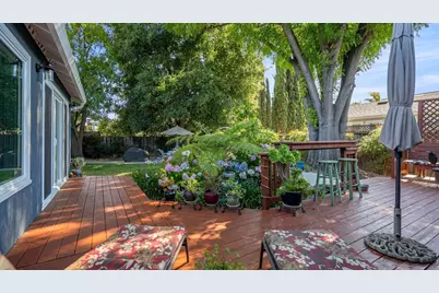 1180 Fewtrell Dr, Campbell, CA 95008 - Photo 48
