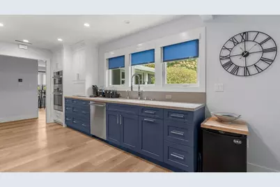 1180 Fewtrell Dr, Campbell, CA 95008 - Photo 18