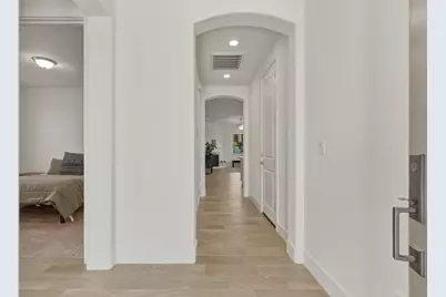 1661 Castlerock Dr, Hollister, CA 95023 - Photo 6