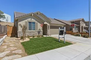 1661 Castlerock Dr, Hollister, CA 95023 - Photo 36