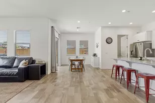 1661 Castlerock Dr, Hollister, CA 95023 - Photo 14