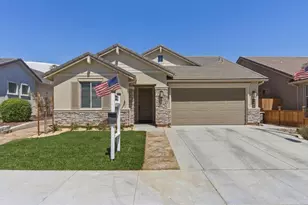 1661 Castlerock Dr, Hollister, CA 95023 - Photo 1