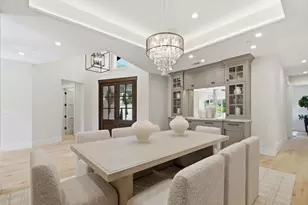 25600 Burke Ln, Los Altos Hills, CA 94022 - Photo 12