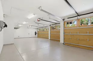 25600 Burke Ln, Los Altos Hills, CA 94022 - Photo 36