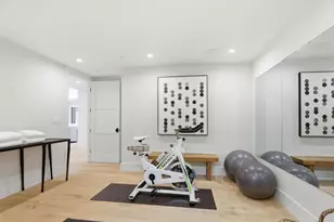 25600 Burke Ln, Los Altos Hills, CA 94022 - Photo 26