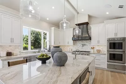 25600 Burke Ln, Los Altos Hills, CA 94022 - Photo 10