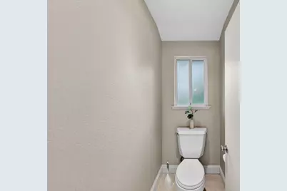 19121 Harleigh Dr, Saratoga, CA 95070 - Photo 50