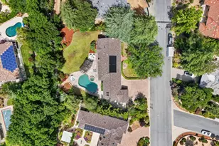 19121 Harleigh Dr, Saratoga, CA 95070 - Photo 80