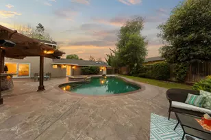 19121 Harleigh Dr, Saratoga, CA 95070 - Photo 60