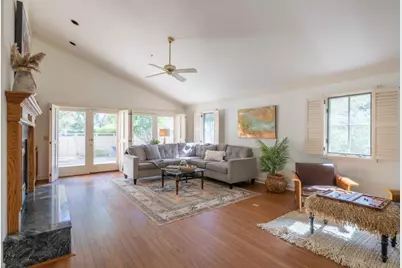 25405 Markham Ln, Salinas, CA 93908 - Photo 2
