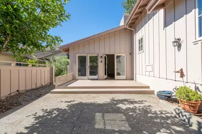 25405 Markham Ln, Salinas, CA 93908 - Photo 22