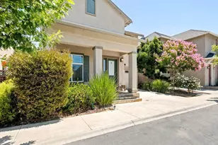2209 Sahara Cir, Hollister, CA 95023 - Photo 2