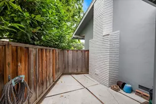 32 Bradshaw Terrace, Redwood City, CA 94062 - Photo 30