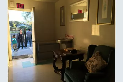585 School St, Pittsburg, CA 94565 - Photo 2