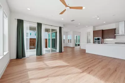 17439 Harbor View Ave, Lathrop, CA 95330 - Photo 4