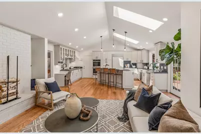 747 Alvina Ct, Los Altos, CA 94024 - Photo 14
