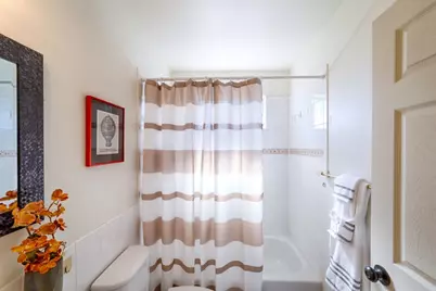 816 7th Ave, Oakland, CA 94606 - Photo 24