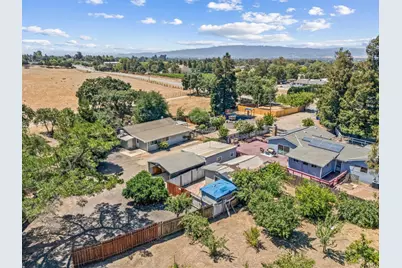 12500 New Ave, San Martin, CA 95046 - Photo 60