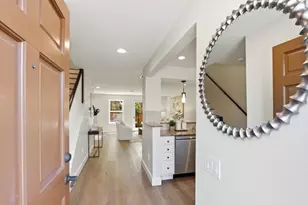 857 Carlisle Way 118, Sunnyvale, CA 94087 - Photo 2