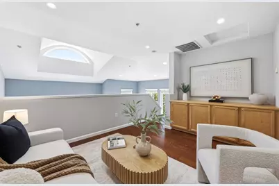 10 Creekside Ln, San Mateo, CA 94401 - Photo 26