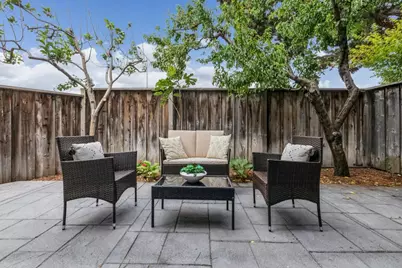 876 Ursa Ln, Foster City, CA 94404 - Photo 30