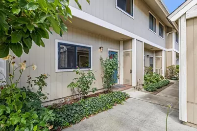 876 Ursa Ln, Foster City, CA 94404 - Photo 4
