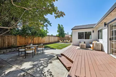555 Churchill Park Dr, San Jose, CA 95136 - Photo 38