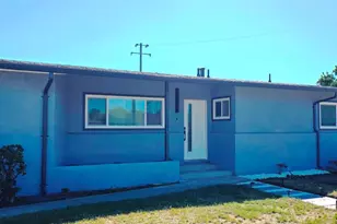 691 Lotus St, San Jose, CA 95116 - Photo 1