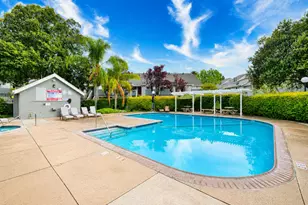 306 Shadow Run Dr, San Jose, CA 95110 - Photo 46