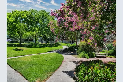 306 Shadow Run Dr, San Jose, CA 95110 - Photo 42