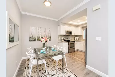 306 Shadow Run Dr, San Jose, CA 95110 - Photo 6