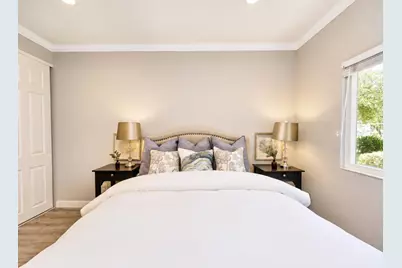 306 Shadow Run Dr, San Jose, CA 95110 - Photo 20