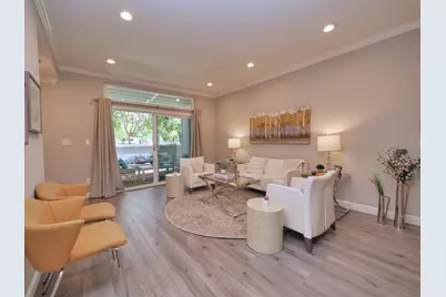 306 Shadow Run Dr, San Jose, CA 95110 - Photo 4