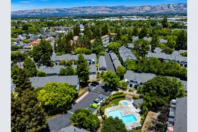 306 Shadow Run Dr, San Jose, CA 95110 - Photo 64