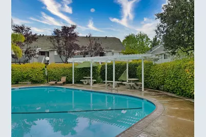 306 Shadow Run Dr, San Jose, CA 95110 - Photo 56