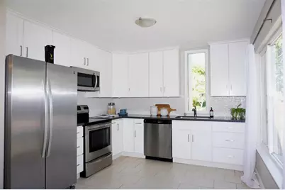 6325 Mountford Dr, San Jose, CA 95123 - Photo 16