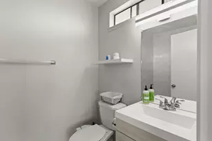 610 Skyway Dr, San Jose, CA 95111 - Photo 22