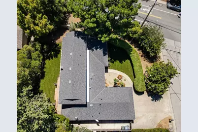 2091 Robinhood Ln, Los Altos, CA 94024 - Photo 56
