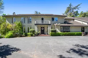 452 Roblar Ave, Hillsborough, CA 94010 - Photo 2