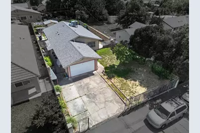 7952 39th Ave, Sacramento, CA 95824 - Photo 4