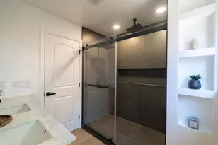 5876 Embee Dr, San Jose, CA 95123 - Photo 18