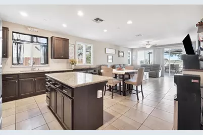 1596 Manzanita Way, Los Banos, CA 93635 - Photo 10
