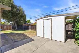 1099 Miller Ave, San Jose, CA 95129 - Photo 40