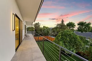 1807 Creek Dr, San Jose, CA 95125 - Photo 32