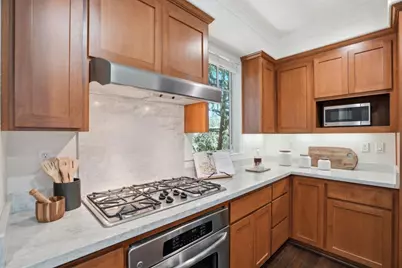7201 Mockingbird Pl, San Jose, CA 95129 - Photo 10