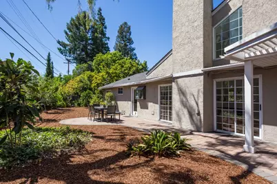 3248 Clifton Ct, Palo Alto, CA 94303 - Photo 2