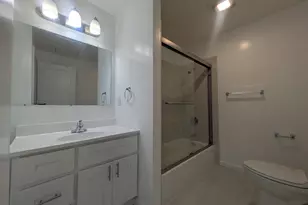 194 S 24th St, San Jose, CA 95116 - Photo 24