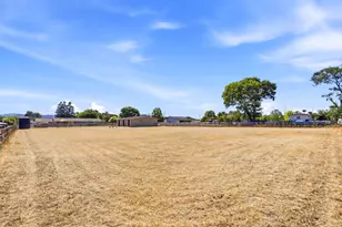14780 Columbet Ave, San Martin, CA 95046 - Photo 44