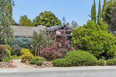 546 Cecelia Ct, Los Altos, CA 94022 - Photo 2